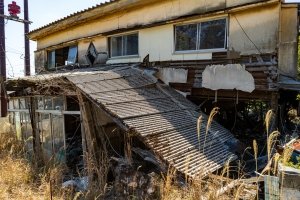 牧園町高千穂の廃墟と霧島歴史民俗資料館 牧園町高千穂の廃墟と霧島歴史民俗資料館