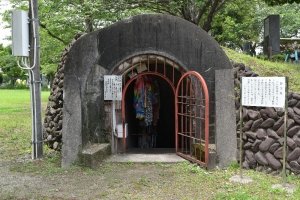 戦闘指揮所地下壕