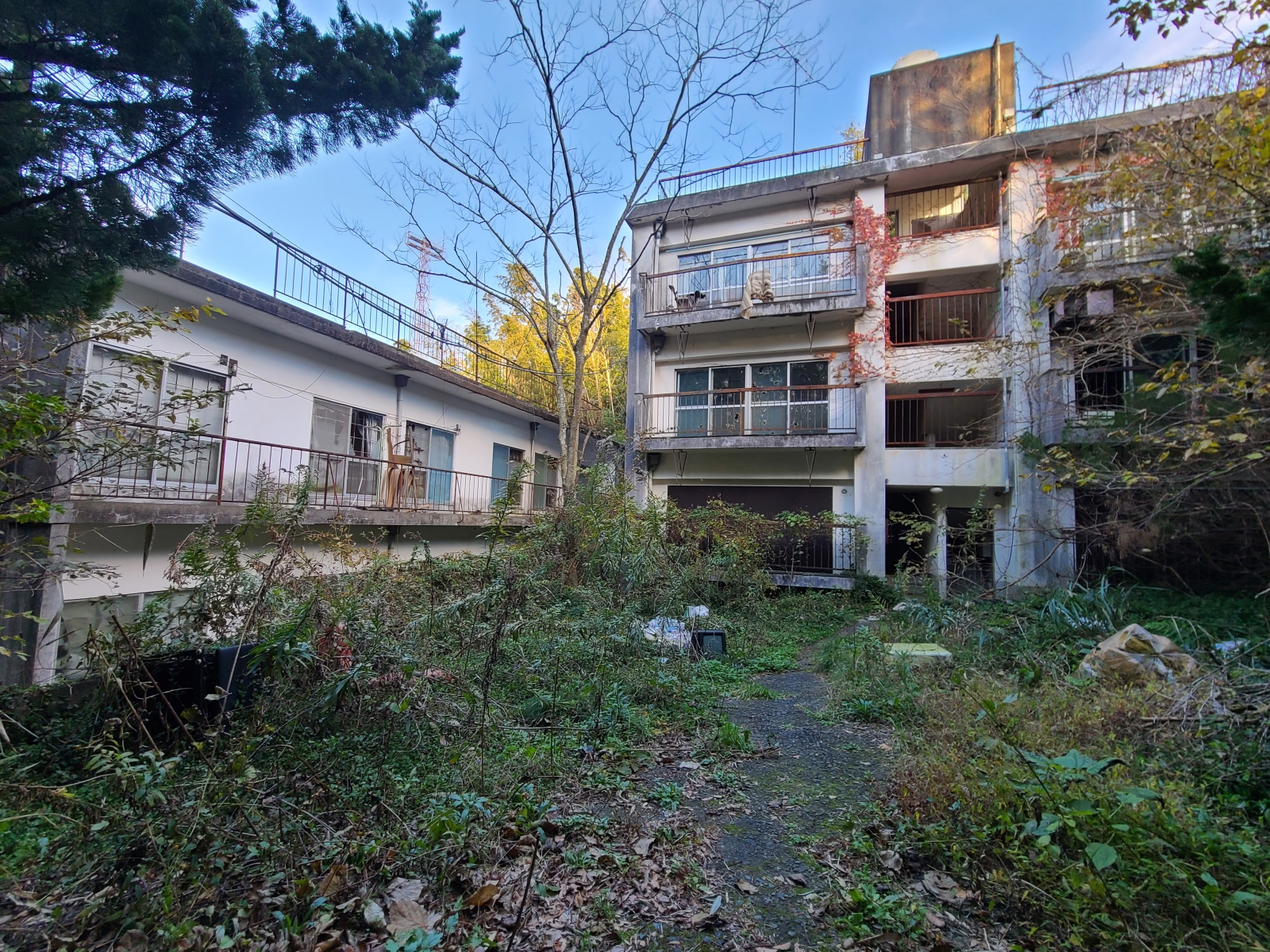 鈴木アパート 横須賀市阿部倉のマンション 廃墟検索地図